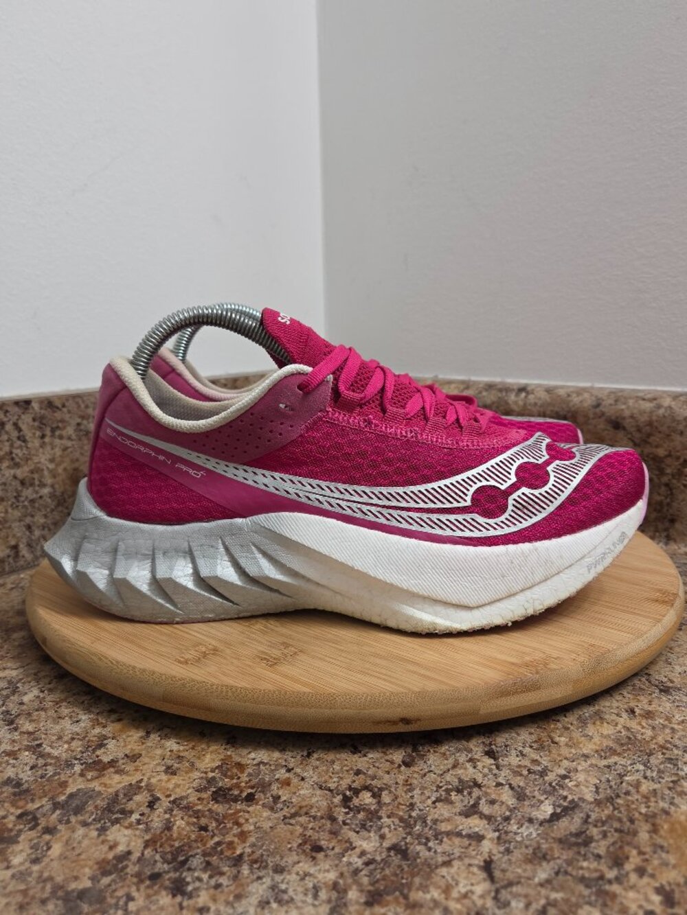 Saucony Endorphin Pro 4 Womens Pink Running Shoes Sneakers Size 9
